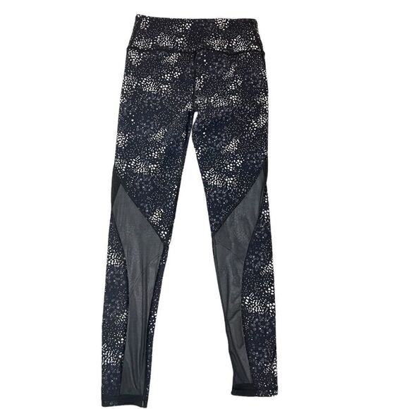 Victoria’s Secret Sport Leggings  - Picture 2 of 4